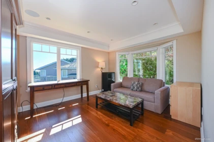Kitchen Photo of 1444 Sandhurst Place, West Vancouver, BC