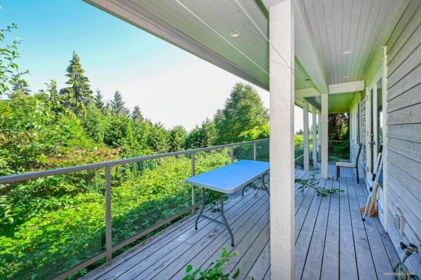 Outdoor Kitchen Photo of 1444 Sandhurst Place, West Vancouver, BC