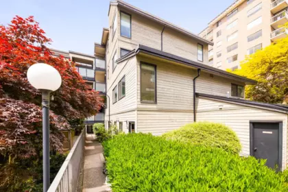 Loft / Bonus Room Photo of 112 1363 Clyde Avenue, West Vancouver, BC