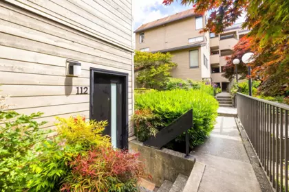 Powder Room Photo of 112 1363 Clyde Avenue, West Vancouver, BC