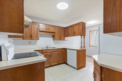 9586 Williams Street, Chilliwack, BC, Chilliwack — Duplex for sale