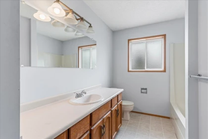 Guest Bathroom Photo of 9586 Williams Street, Chilliwack, BC