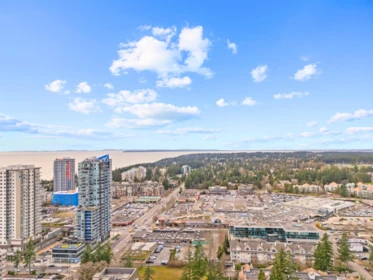 Hot Tub / Spa Photo of 101 15353 17 Avenue, Surrey, BC