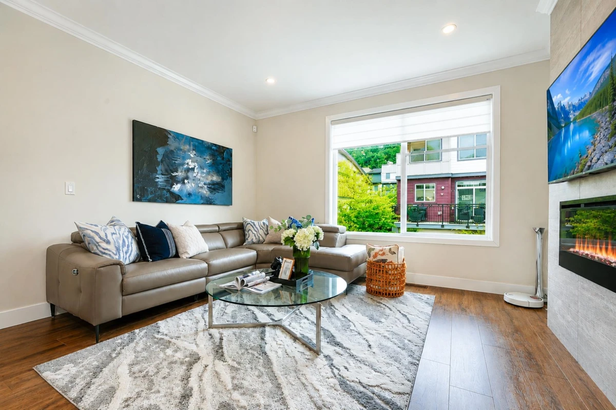 Living Room Photo of 84 15665 Mountain View Drive, Surrey, BC