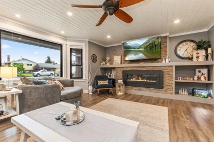 45148 Insley Avenue, Chilliwack, BC, Chilliwack — Single Family Residence for sale