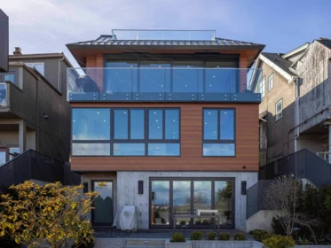 Swimming Pool Photo of 4384 Quesnel Drive, Vancouver, BC