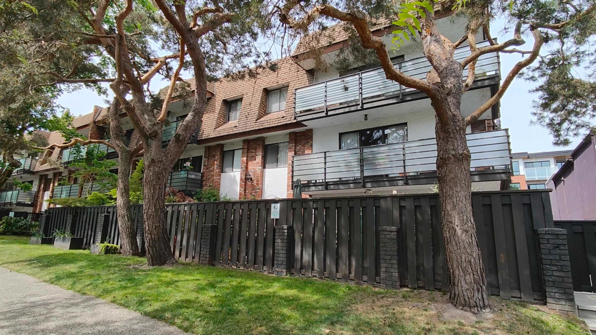 Exterior Rear Photo of 202 1933 W 5th Avenue, Vancouver, BC