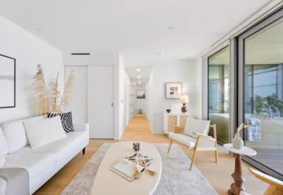 Breakfast Nook Photo of 3202 1568 Alberni Street, Vancouver, BC