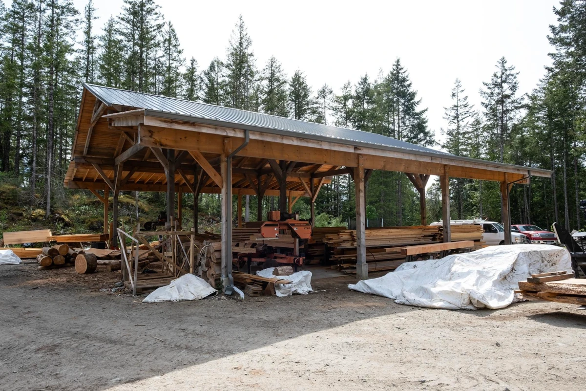 Living Room Photo of 11832 Sunshine Coast Highway, Pender Harbour, BC