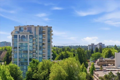 Garden / Landscaping Photo of 1505 7555 Alderbridge Way, Richmond, BC