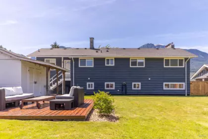 Front Yard Photo of 40322 Diamond Head Road, Squamish, BC