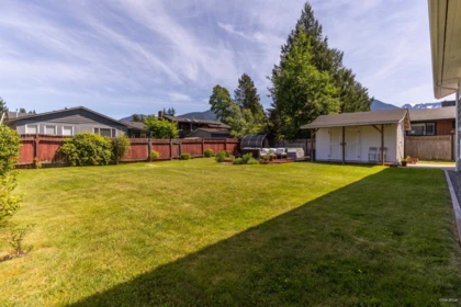 Hot Tub / Spa Photo of 40322 Diamond Head Road, Squamish, BC