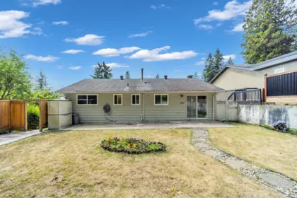 Swimming Pool Photo of 2519 Penshurst Court, Coquitlam, BC