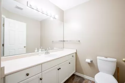 Laundry Room Photo of 142 3160 Townline Road, Abbotsford, BC