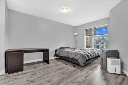Primary Bathroom Photo of 301 1655 Grant Avenue, Port Coquitlam, BC
