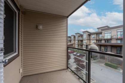 Basement Recreation Room Photo of 302 30525 Cardinal Avenue, Abbotsford, BC