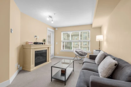 302 30525 Cardinal Avenue, Abbotsford, BC, Abbotsford — Apartment/Condo for sale