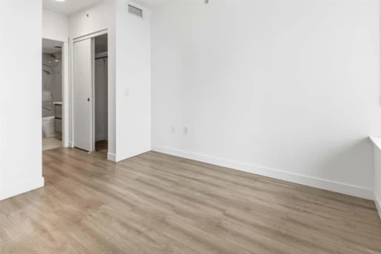 Hallway Photo of 1509 823 Carnarvon Street, New Westminster, BC