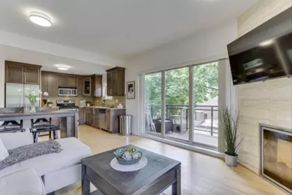 Kitchen Island Photo of 203 1988 Suffolk Avenue, Port Coquitlam, BC