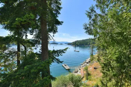 Office / Den Photo of 13223 Pool Road, Garden Bay, BC