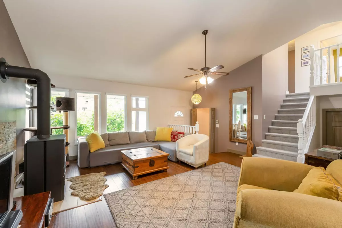 Family Room Photo of 12193 Makinson Street, Maple Ridge, BC