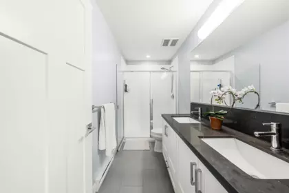 Hallway Photo of 71 11305 240 Street, Maple Ridge, BC