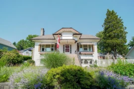 817 Sangster Place, New Westminster, BC