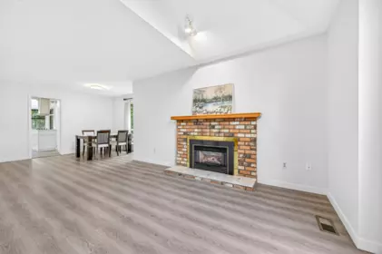 10467 Glenbrook Grove, Surrey, BC, Surrey — Single Family Residence for sale