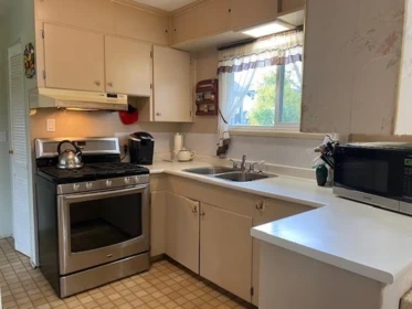 Kitchen Photo of 6442 Evans Road, Chilliwack, BC