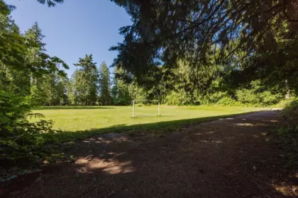 Mudroom Photo of 2 622 Farnham Road, Gibsons, BC
