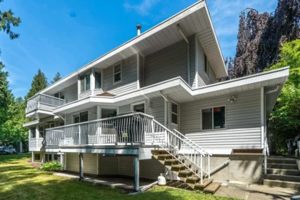 Hot Tub / Spa Photo of 19766 43 Avenue, Langley, BC