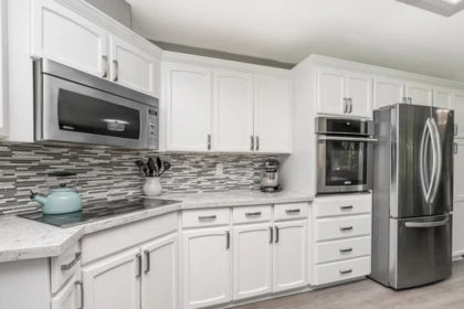 Kitchen Photo of 19766 43 Avenue, Langley, BC