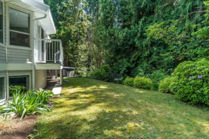 Neighborhood Park Photo Near 19766 43 Avenue, Langley, BC