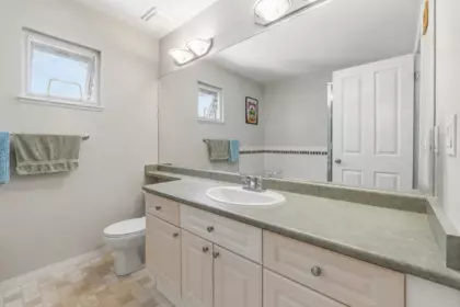 Hallway Photo of 5666 149a Street, Surrey, BC