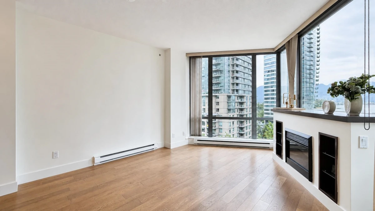 Family Room Photo of 701 1228 W Hastings Street, Vancouver, BC