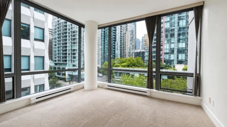 Breakfast Nook Photo of 701 1228 W Hastings Street, Vancouver, BC