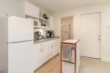 Hallway Photo of 15342 Killarney Court, Surrey, BC