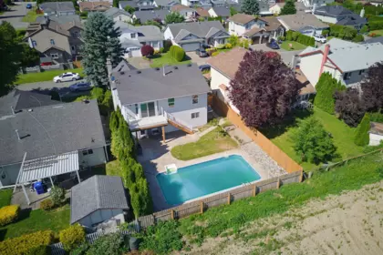 Community Amenities Photo (Clubhouse) of 45170 Bluejay Avenue, Chilliwack, BC