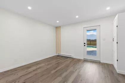 Garage Interior Photo of 45170 Bluejay Avenue, Chilliwack, BC