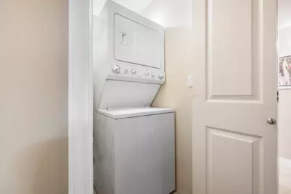 Hallway Photo of 1522 Whitebark Place, Coquitlam, BC