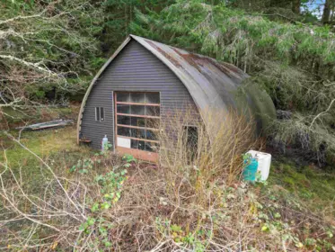 Outdoor Kitchen Photo of 300 Wood Dale Drive, Mayne Island, BC