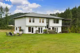 300 Wood Dale Drive, Mayne Island, BC