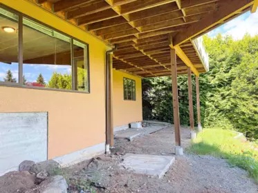 Outdoor Patio Photo of 870 Greenwood Road, West Vancouver, BC