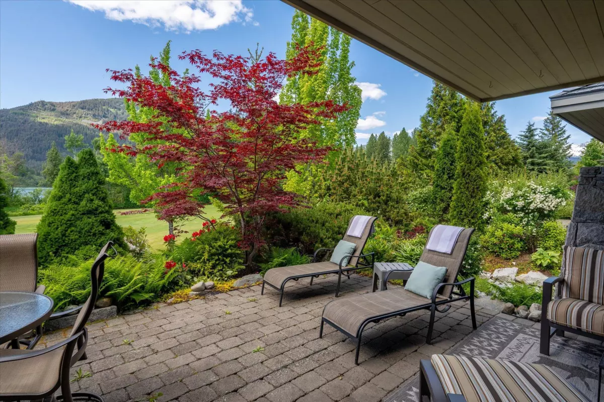 Dining Area Photo of 8323 Glen Abbey Lane, Whistler, BC