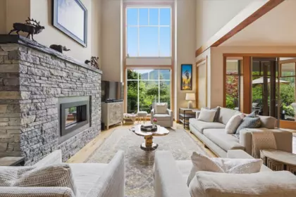 8323 Glen Abbey Lane, Whistler, BC, Whistler — Townhouse for sale