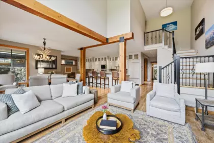 8323 Glen Abbey Lane, Whistler, BC, Whistler — Townhouse for sale
