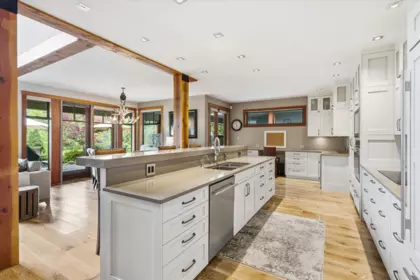 Kitchen Island Photo of 8323 Glen Abbey Lane, Whistler, BC