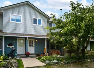 17 7416 Flint Street, Pemberton, BC, Pemberton — Townhouse for sale