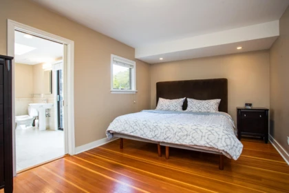 Loft / Bonus Room Photo of 3877 W Broadway, Vancouver, BC