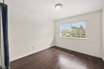 Powder Room Photo of 11923 Blakely Road, Pitt Meadows, BC
